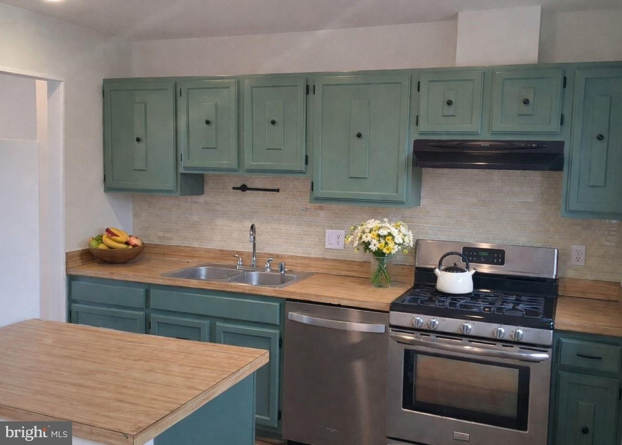 14362 Southgate Ct - Photo 5 of 23