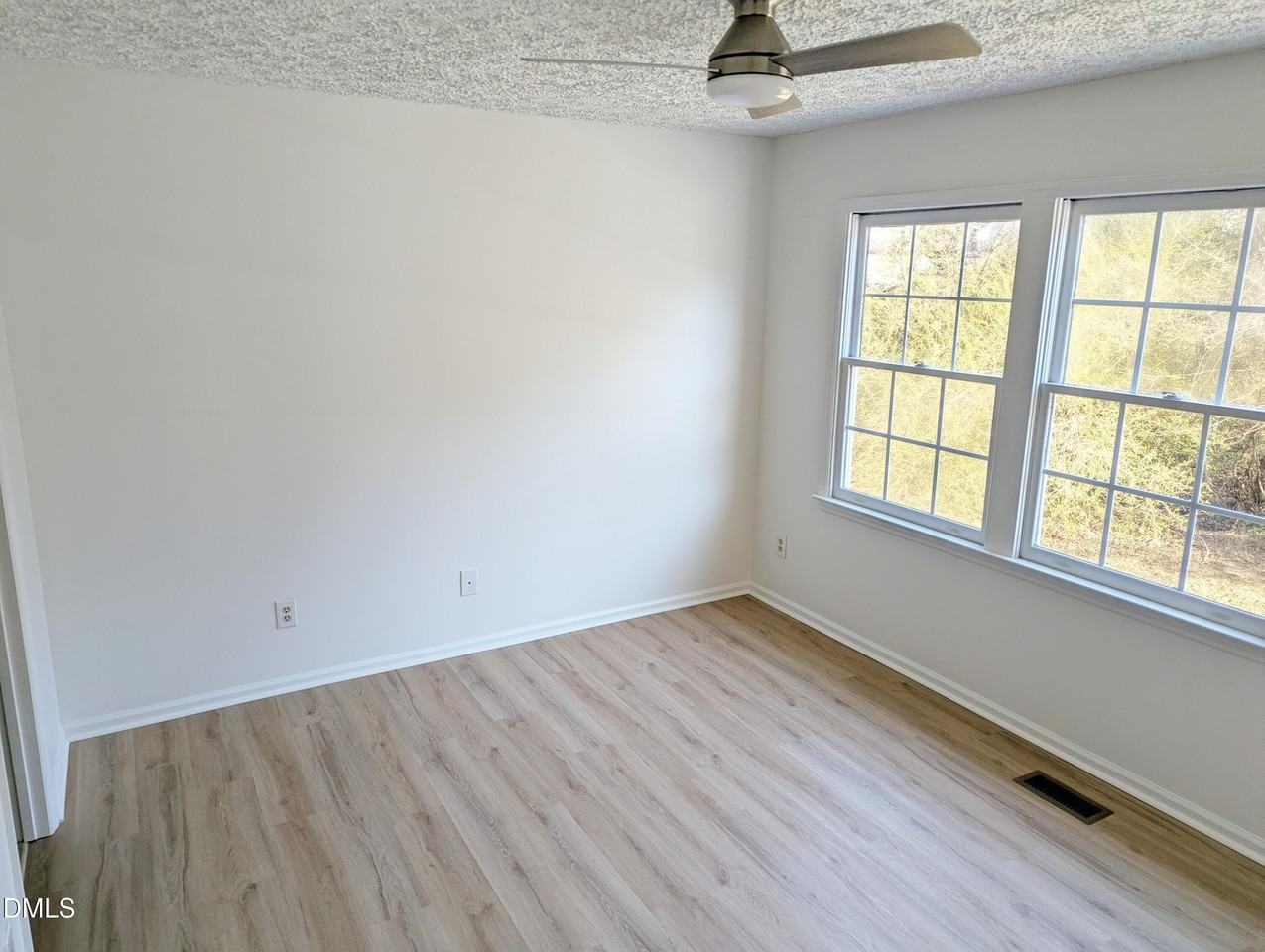 1211 Odyssey Dr - Photo 3 of 17