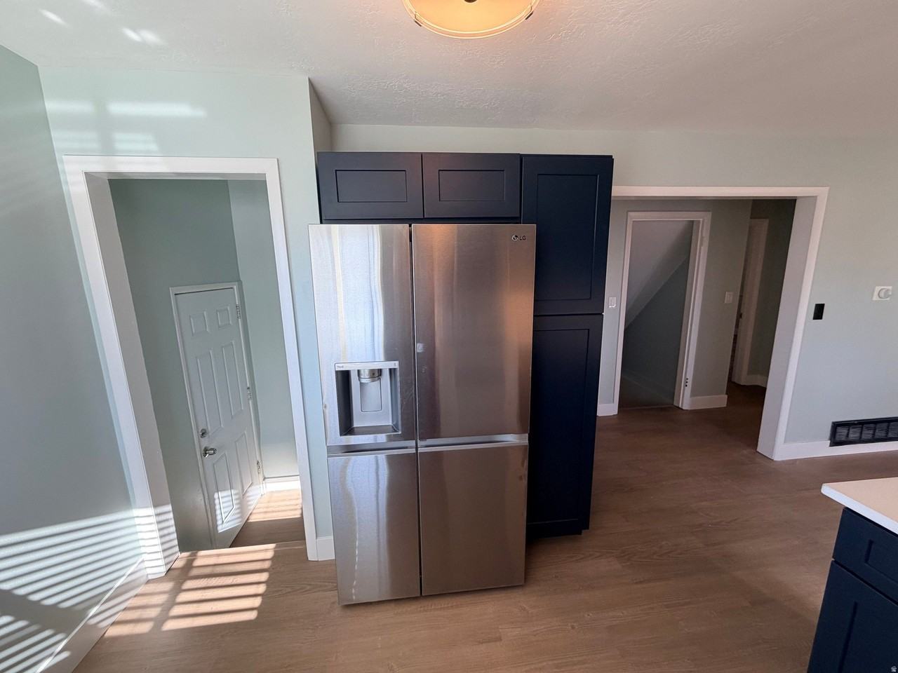 56 W Cottage Ave - Photo 5 of 18