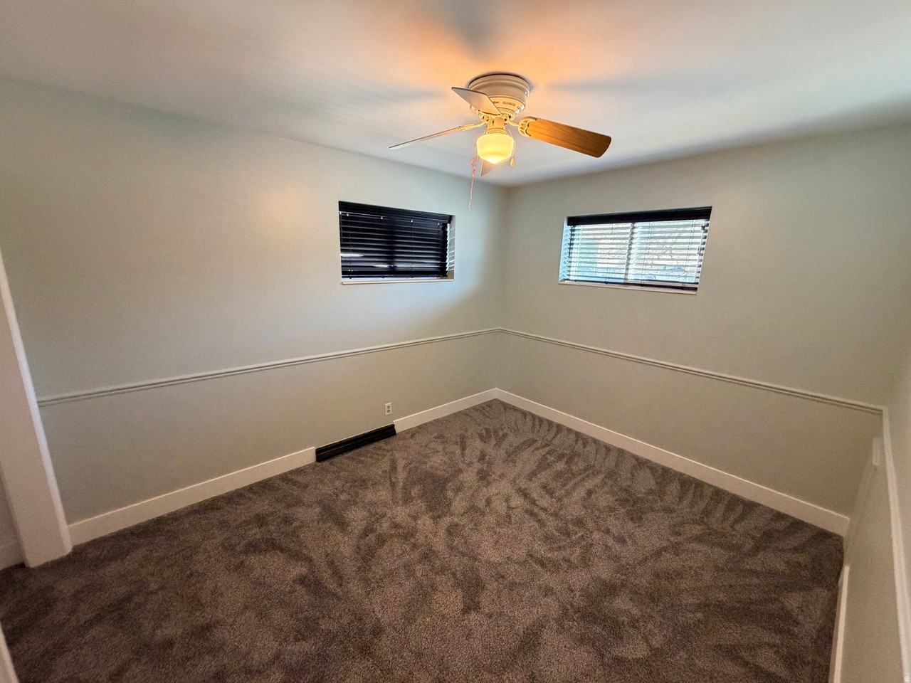 56 W Cottage Ave - Photo 7 of 18