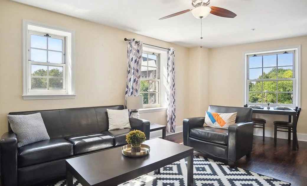 Coronado Place and Towers - Photo 2 of 9