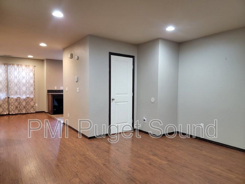 17614 79th Avenue Ct E #59 - Photo 6 of 19