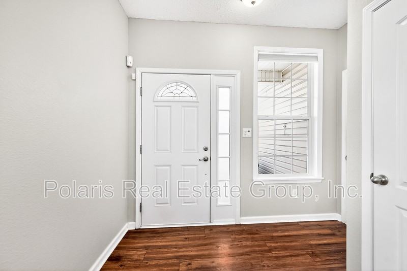 3696 White Cliff Way - Photo 4 of 28