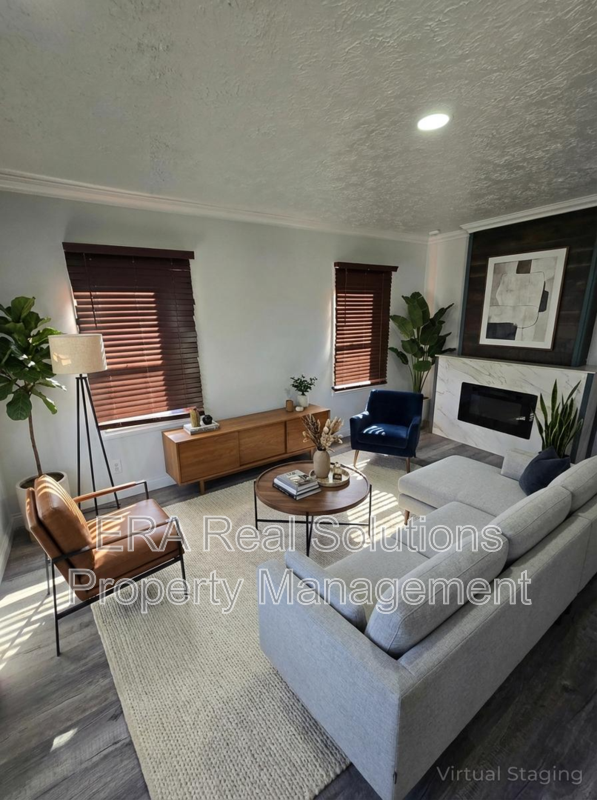 2483 Vendome Dr - Photo 2 of 30