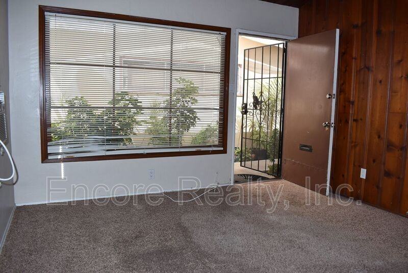 3931 Mason St - Photo 4 of 10