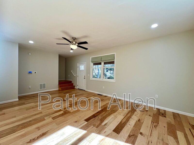 305 Glenn Bridge Rd - Photo 7 of 27