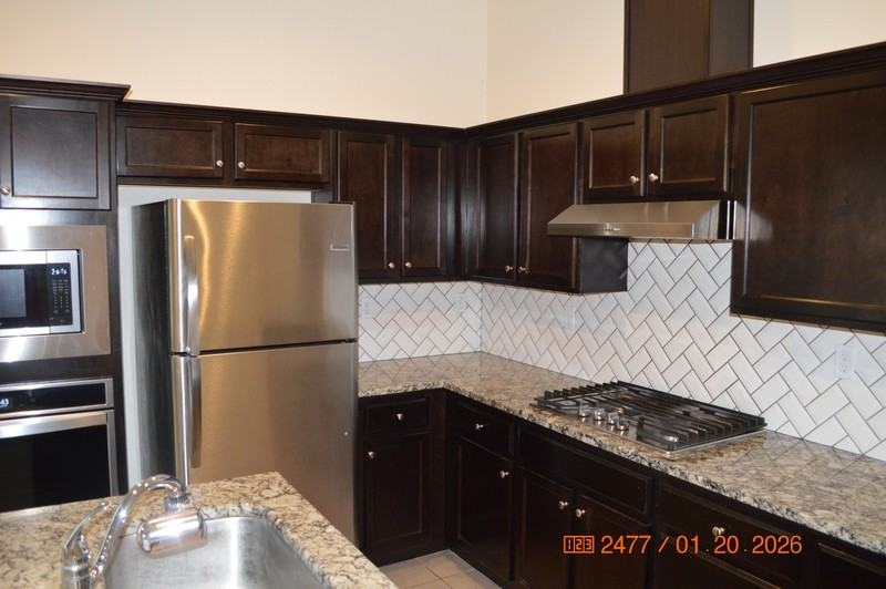 4319 Bixby Way - Photo 3 of 20