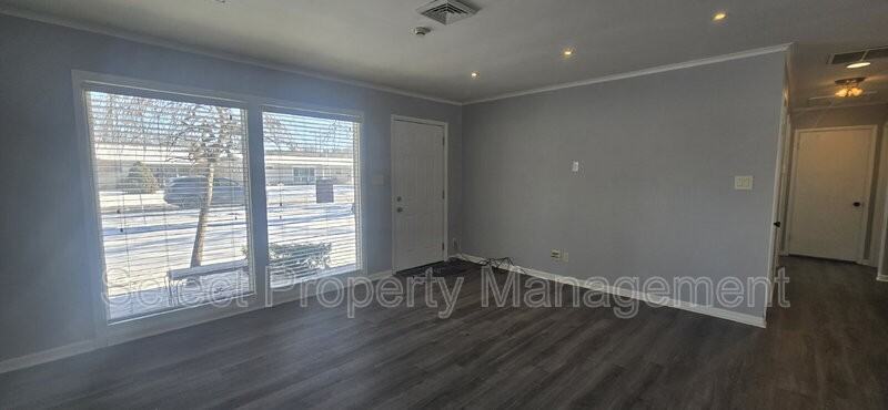 3508 Owaissa Way - Photo 4 of 22