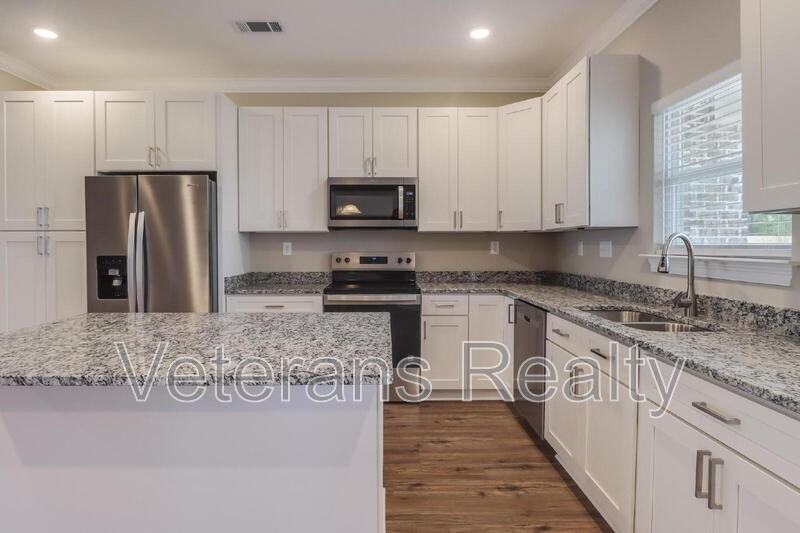 841 Vee St - Photo 7 of 22