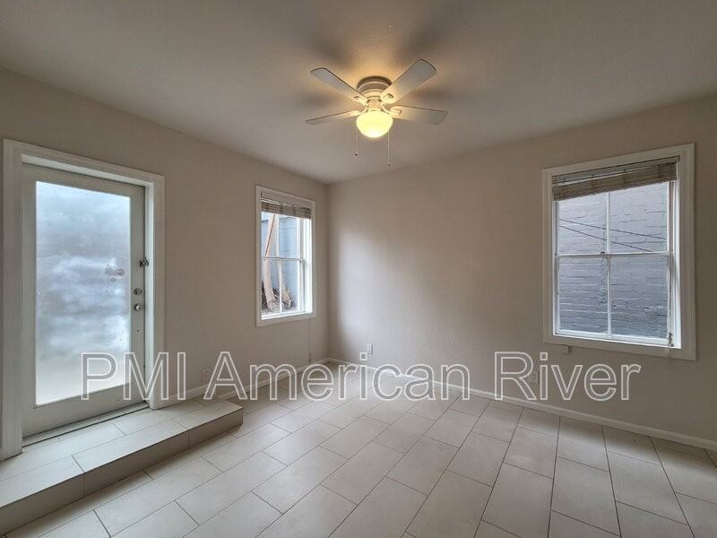 1716 Capitol Ave #2 - Photo 6 of 14