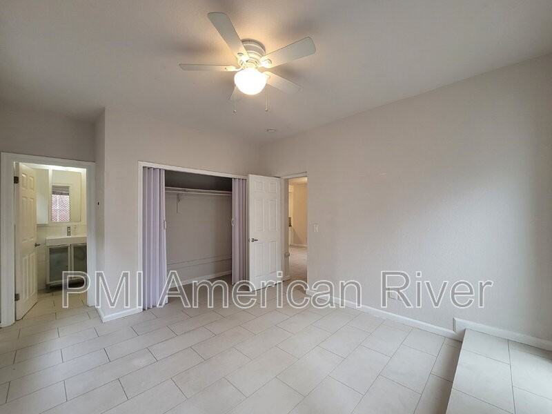 1716 Capitol Ave #2 - Photo 7 of 14