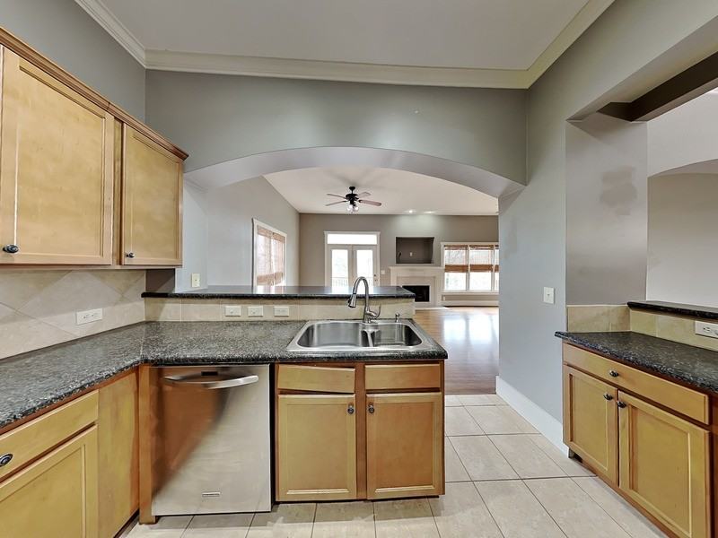 2088 Eagle Ridge Dr - Photo 7 of 21