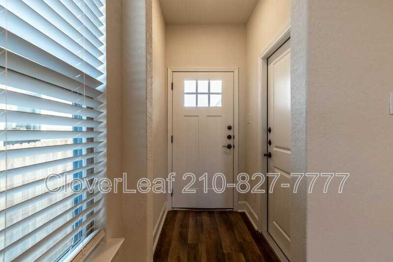 10351 Lynwood Crk #101 - Photo 4 of 37