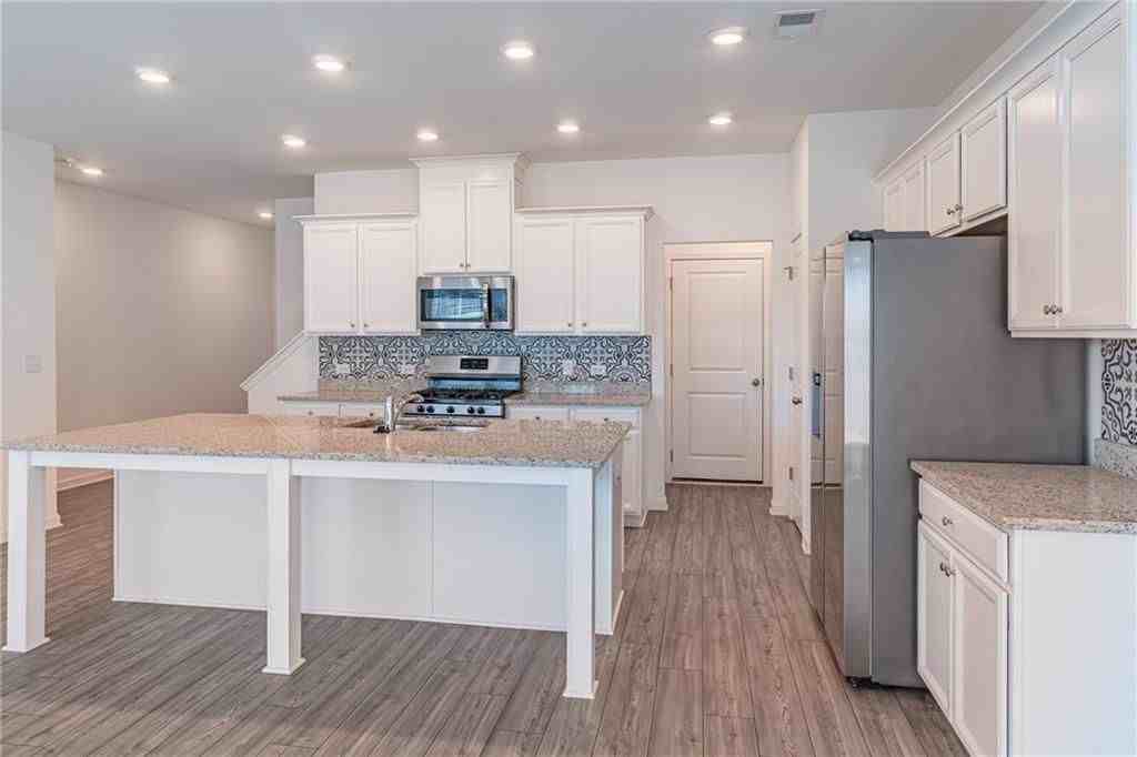 512 Sausalito Walk - Photo 7 of 30