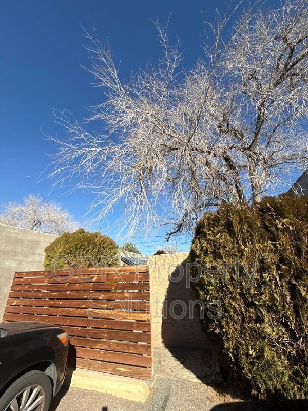 3209 Burton Ave Se #3211 - Photo 3 of 11