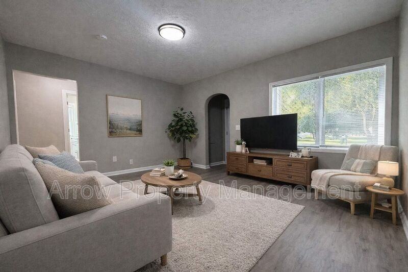 4118 Touzalin Ave - Photo 3 of 12