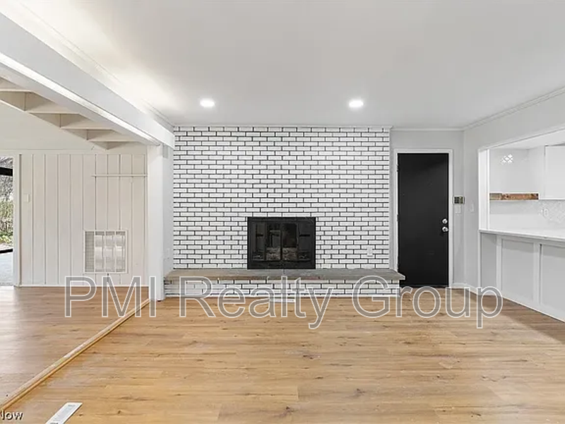 607 Castle Blvd - Photo 7 of 16