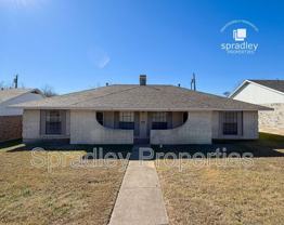 3701B Ivanhoe Dr - Photo 1 of 1