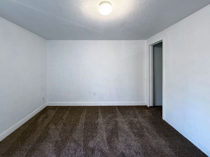 3511 Willamette St - Photo 5 of 15