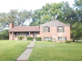 featured image of 7541 Mintwood Ave