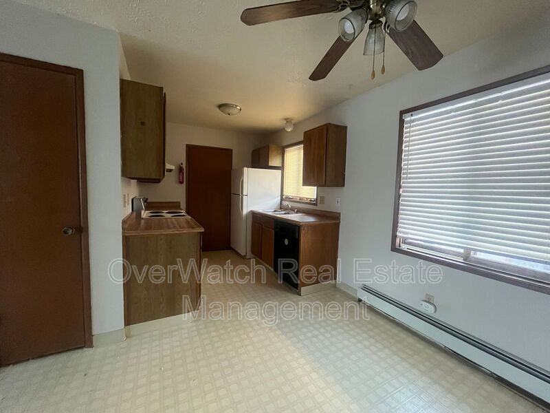 8116 Boundary Ave #D - Photo 3 of 11