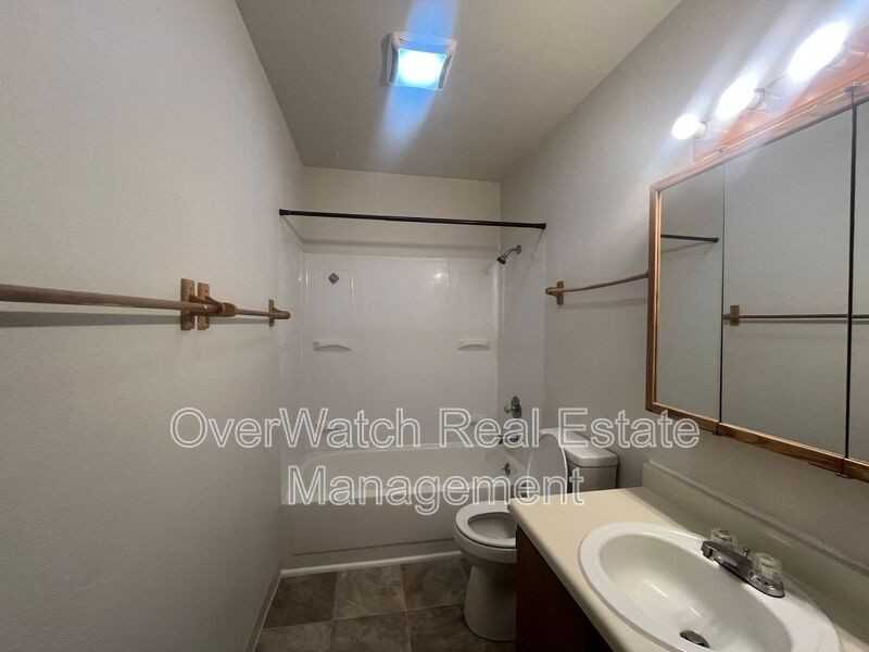 8116 Boundary Ave #D - Photo 6 of 11