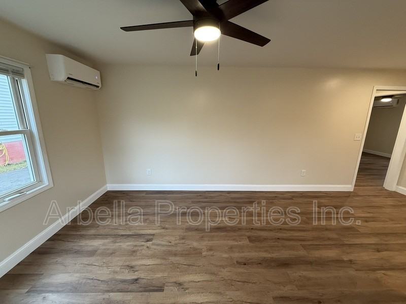 1101 N Wilcox Dr - Photo 5 of 19