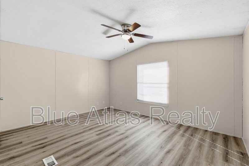 825 Dawn Light Dr - Photo 6 of 13