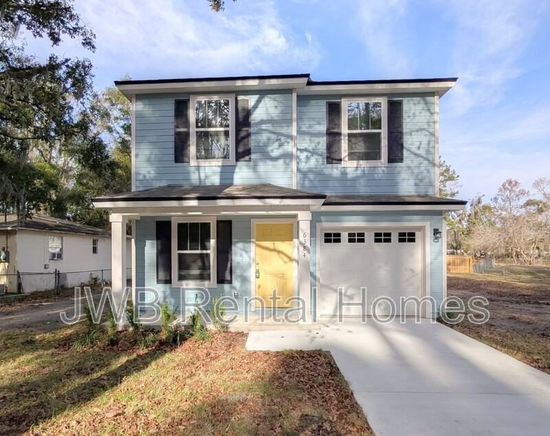 6384 Restlawn Dr - Photo 2 of 19