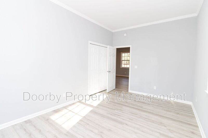 203 Timberlinks Dr - Photo 6 of 17