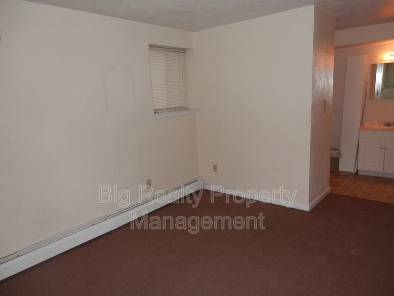 120 N Penn St #A3 - Photo 3 of 13