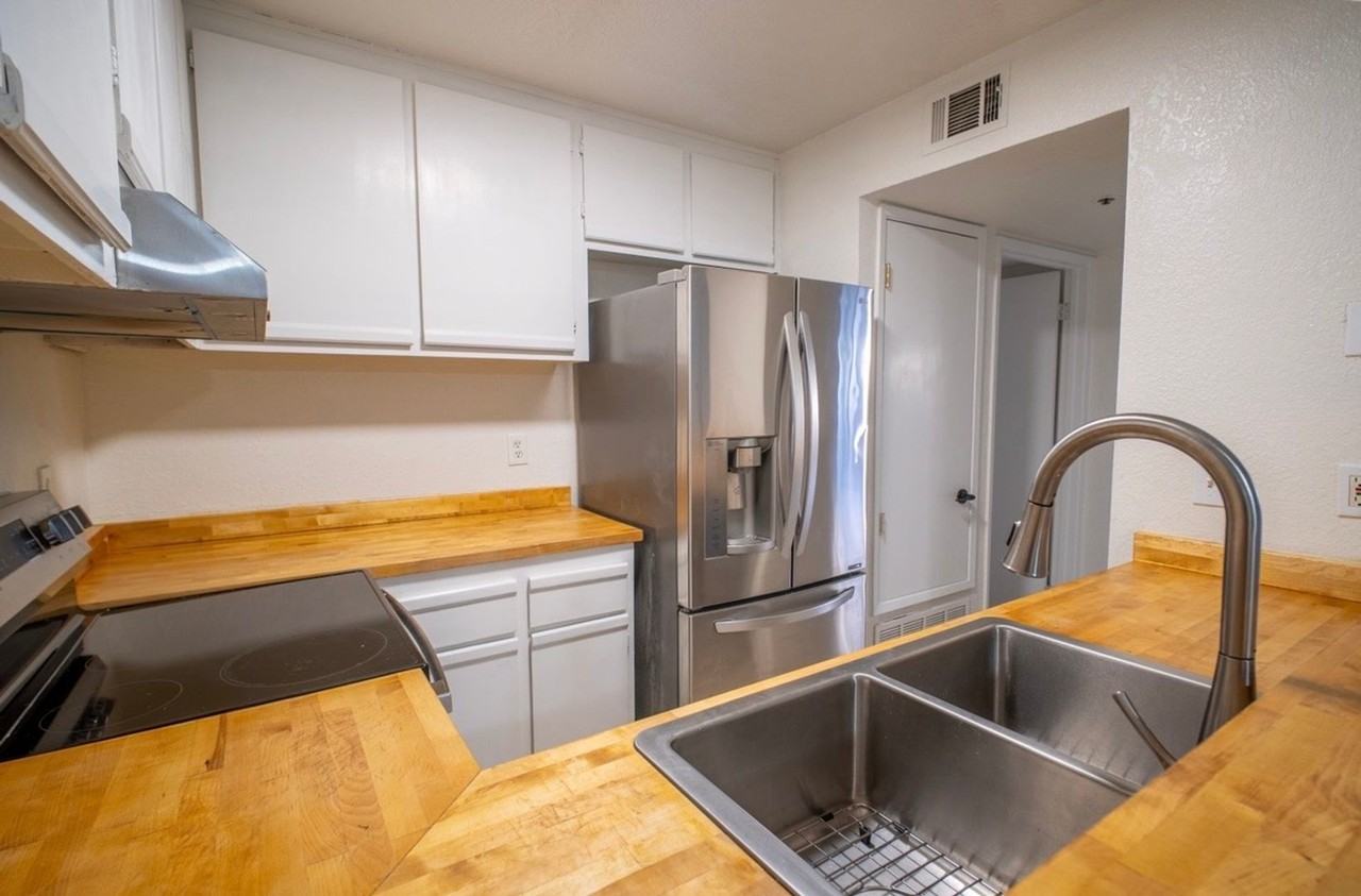 1019 Dornajo Way #160 - Photo 3 of 15