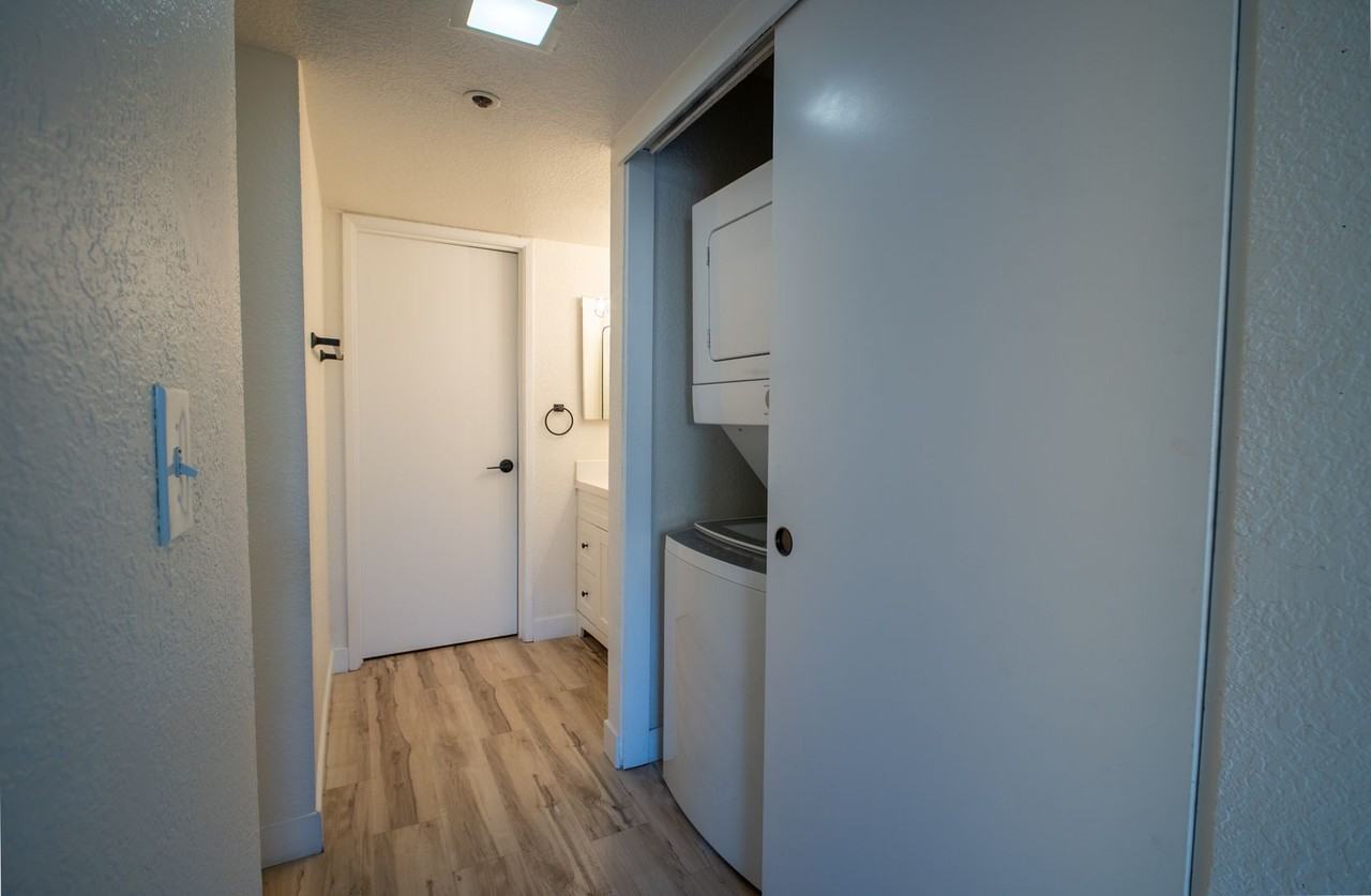 1019 Dornajo Way #160 - Photo 5 of 15