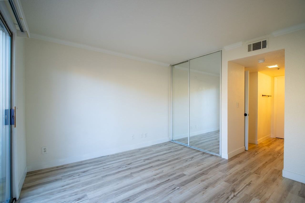 1019 Dornajo Way #160 - Photo 7 of 15