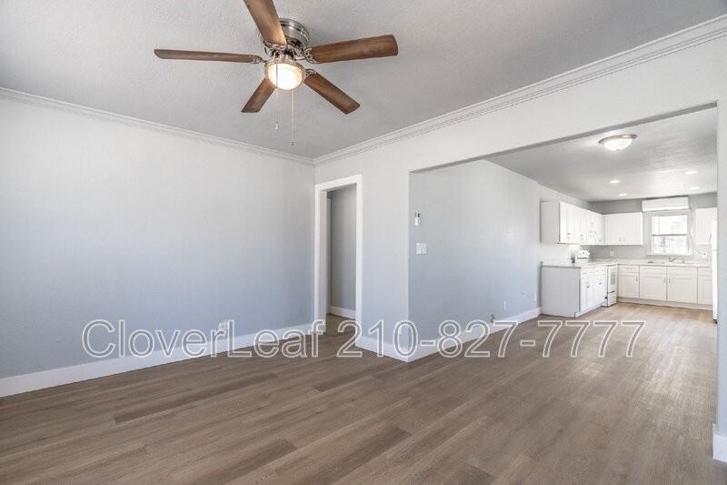 2114 Jupiter St - Photo 6 of 34