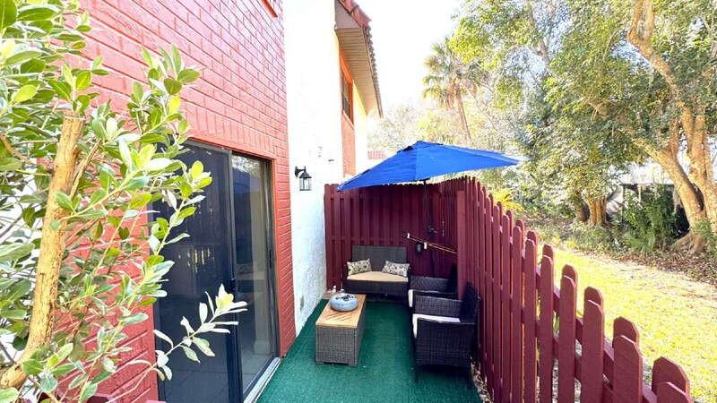 910 Big Tree Rd - Photo 3 of 25