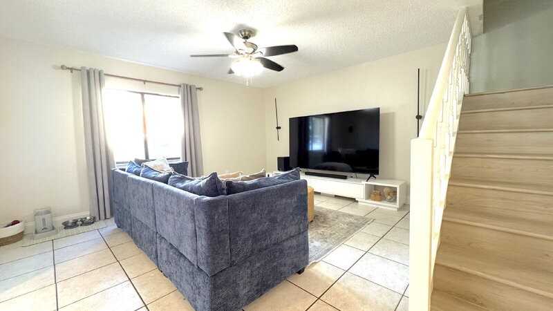 910 Big Tree Rd - Photo 7 of 25