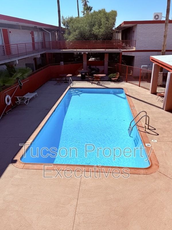 20 N Leonora Ave - Photo 6 of 26