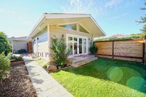 featured image of 112 Kinross Dr