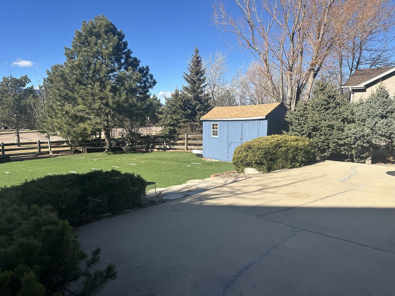 199 Misty Creek Dr - Photo 4 of 8