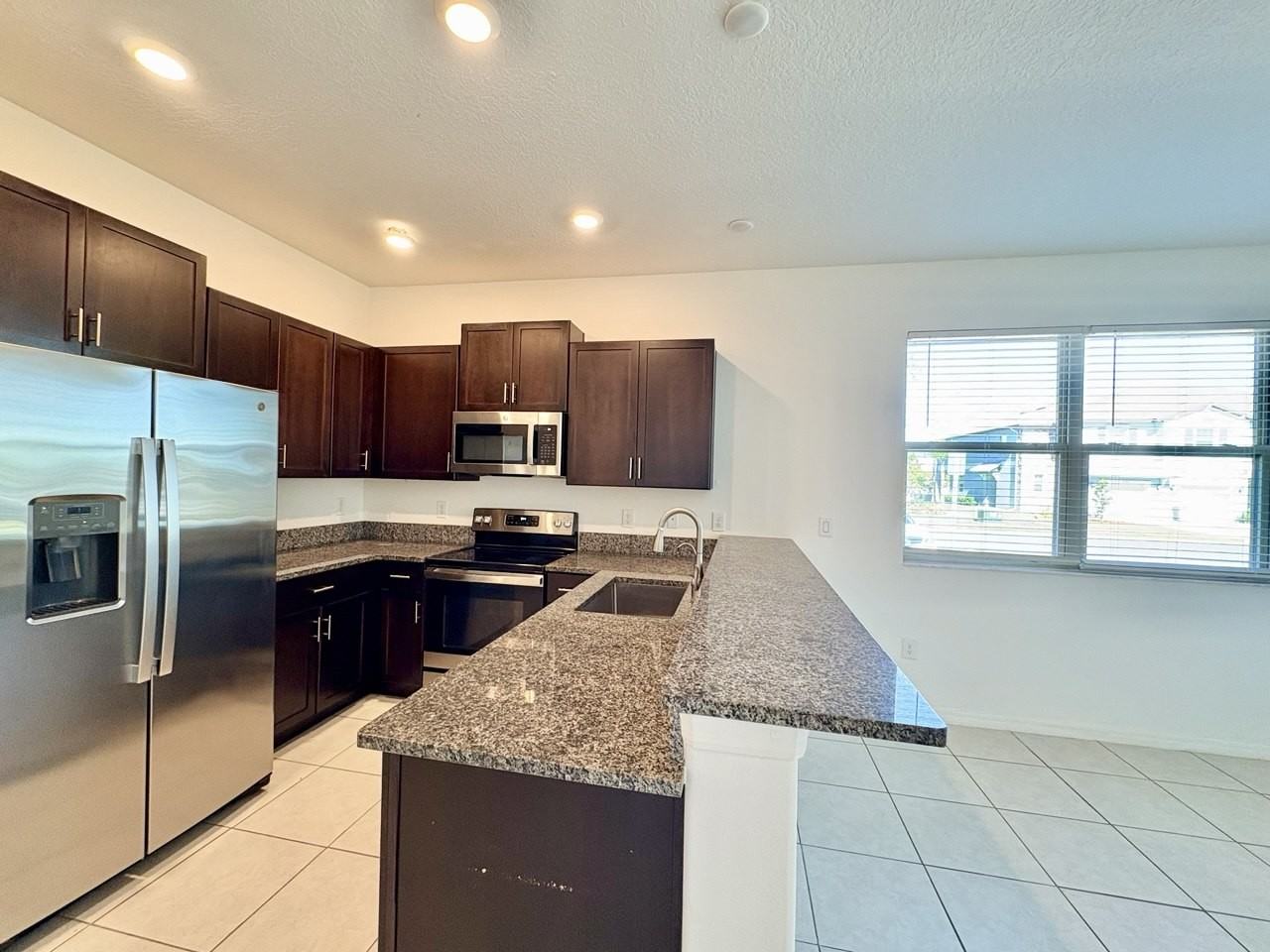 14302 Editors Note St - Photo 7 of 28