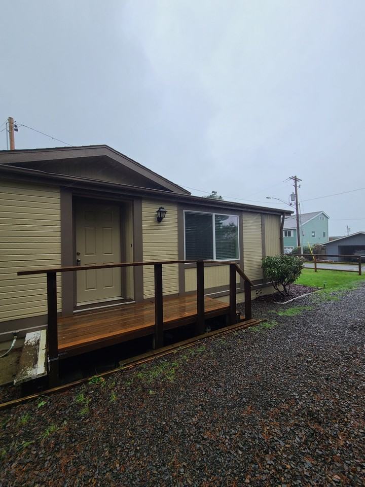 7020 Glen Ave - Photo 2 of 28