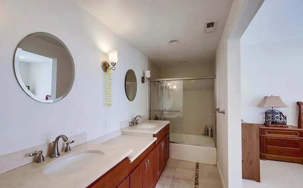 4018 Nobel Dr - Photo 2 of 8