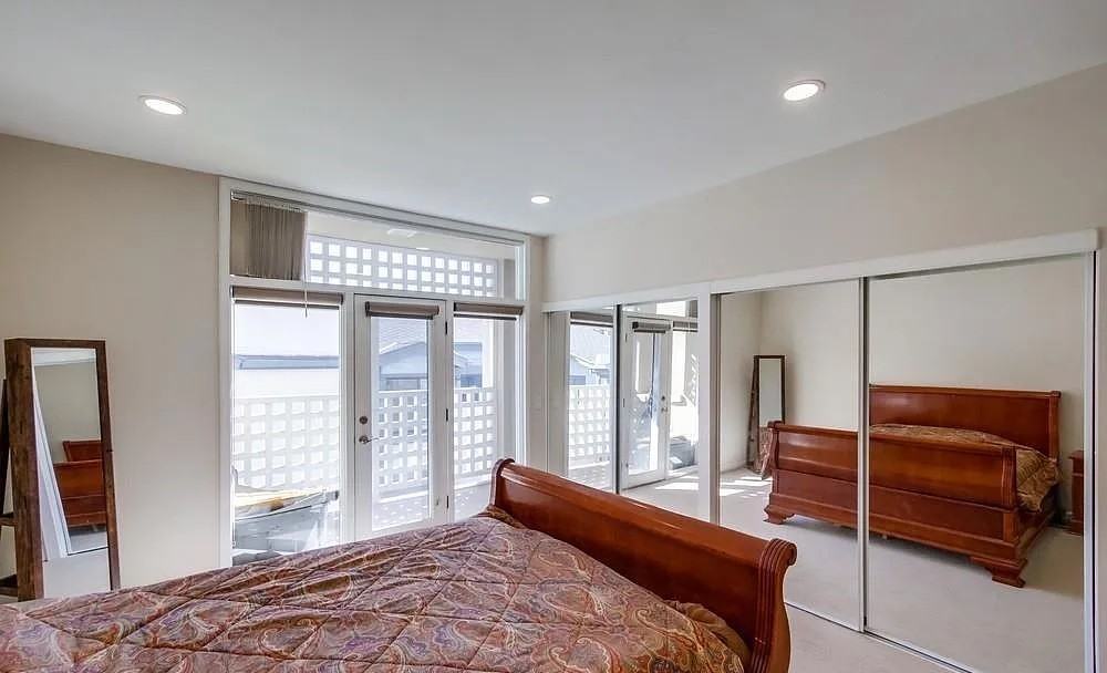 4018 Nobel Dr - Photo 3 of 8