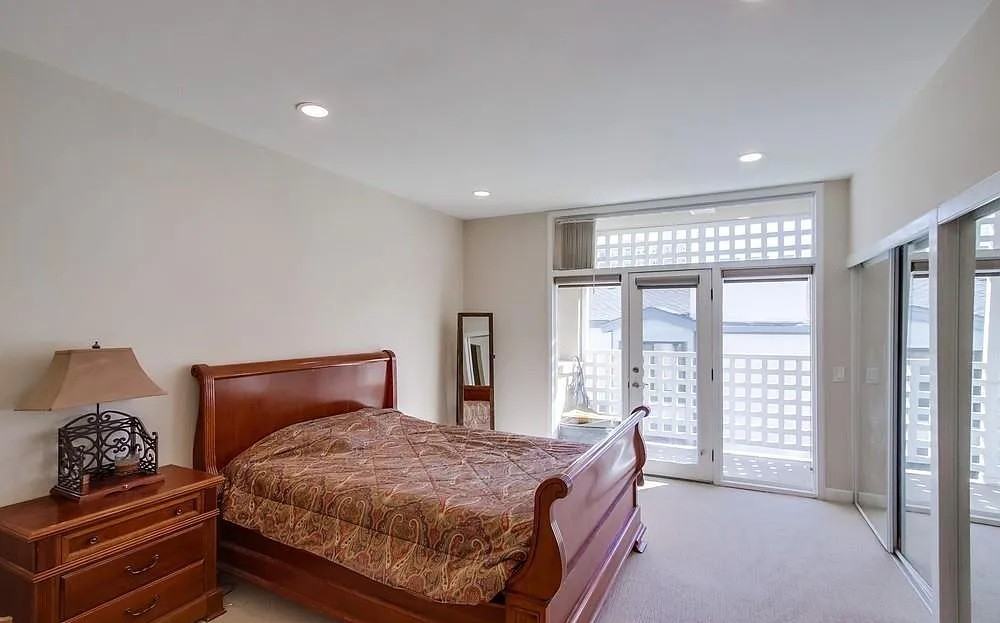 4018 Nobel Dr - Photo 4 of 8