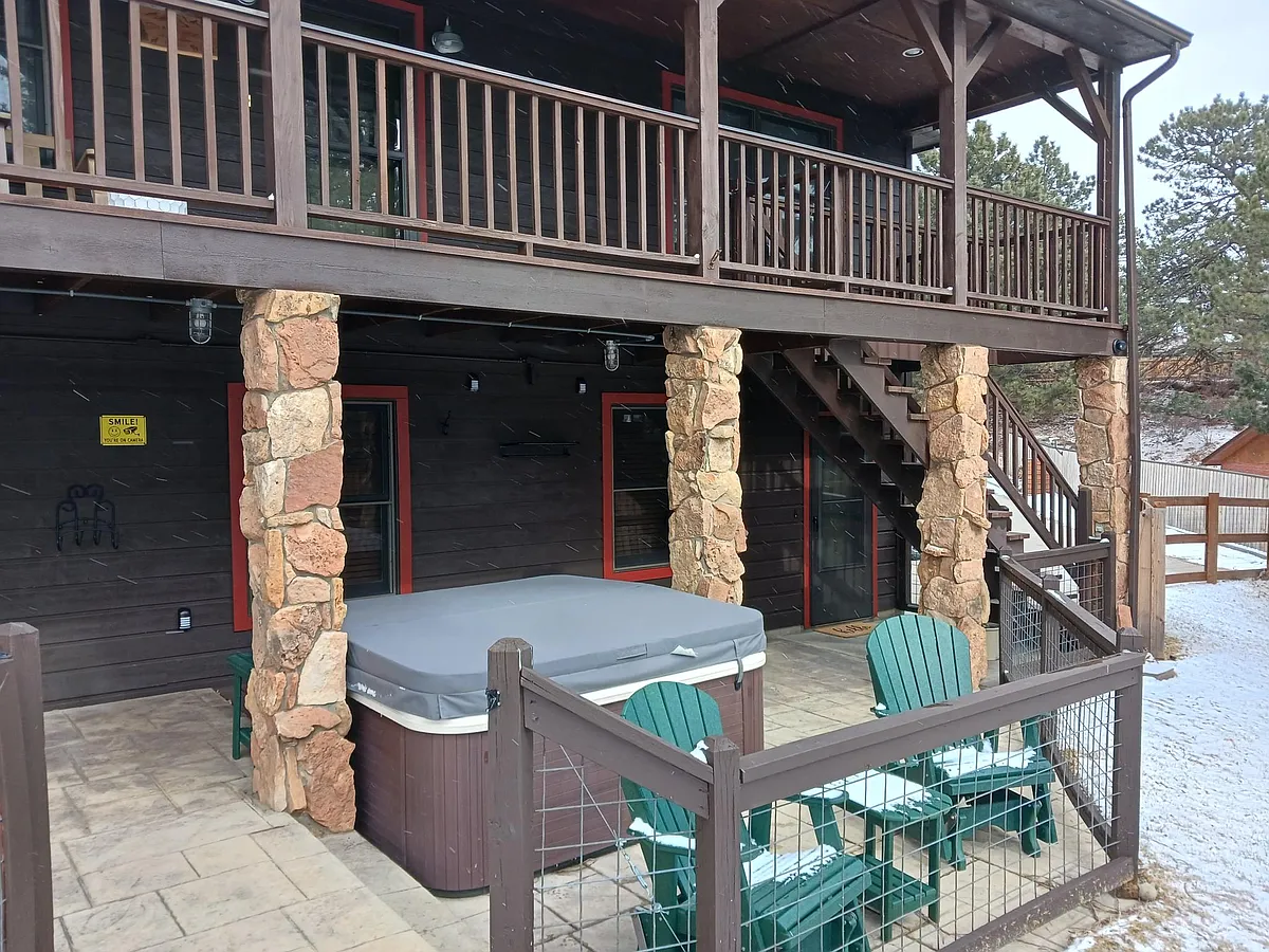 1010 Pine Ln - Photo 7 of 21