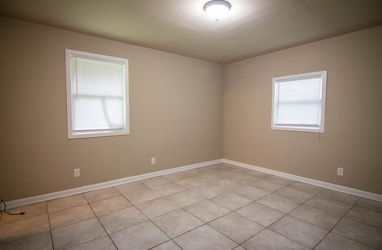 964 Theriot Rd - Photo 7 of 11