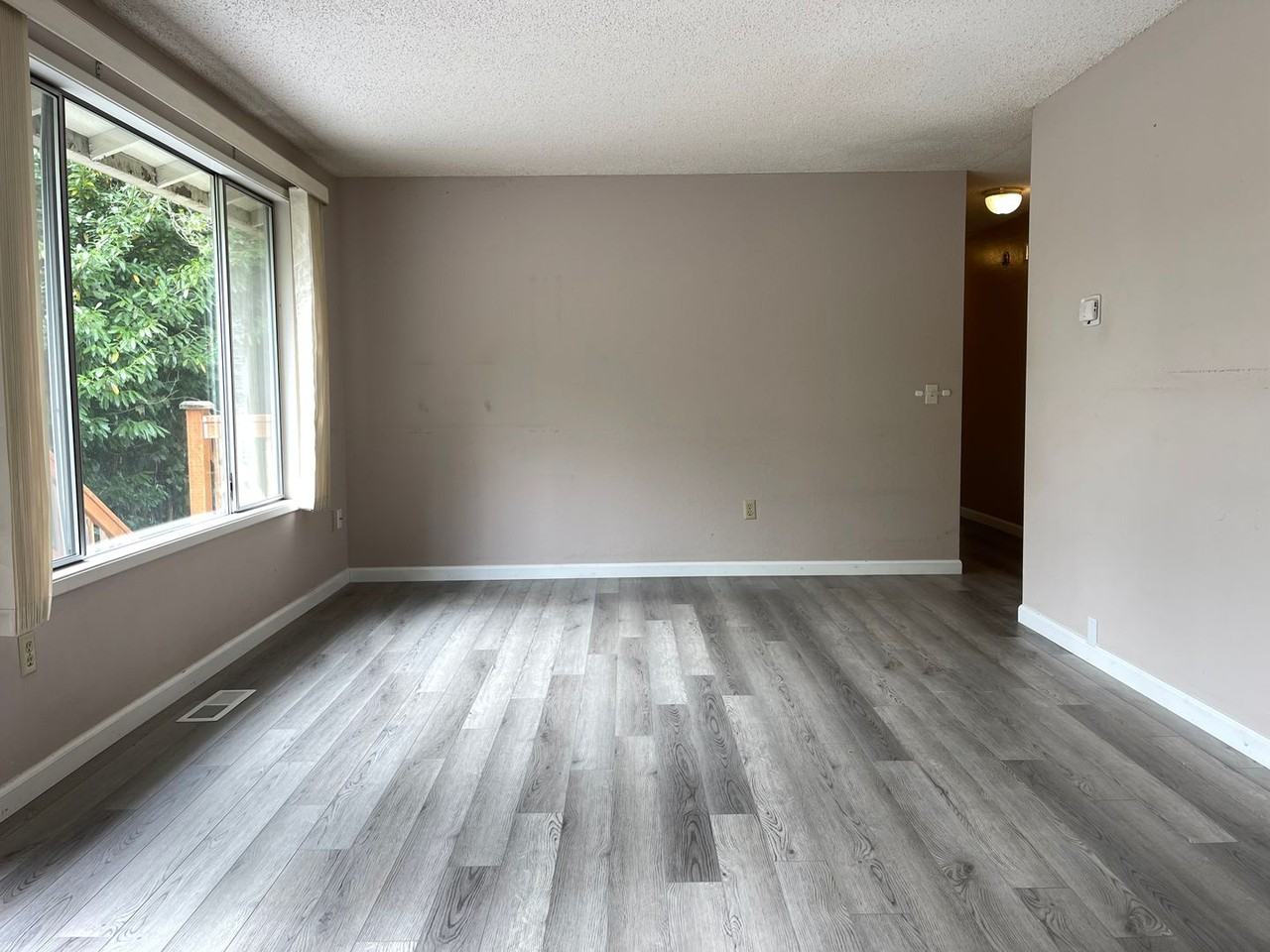 9711 Ne 130th Pl - Photo 3 of 23