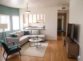 Plaza De Leon Apartments - Photo 1 of 1