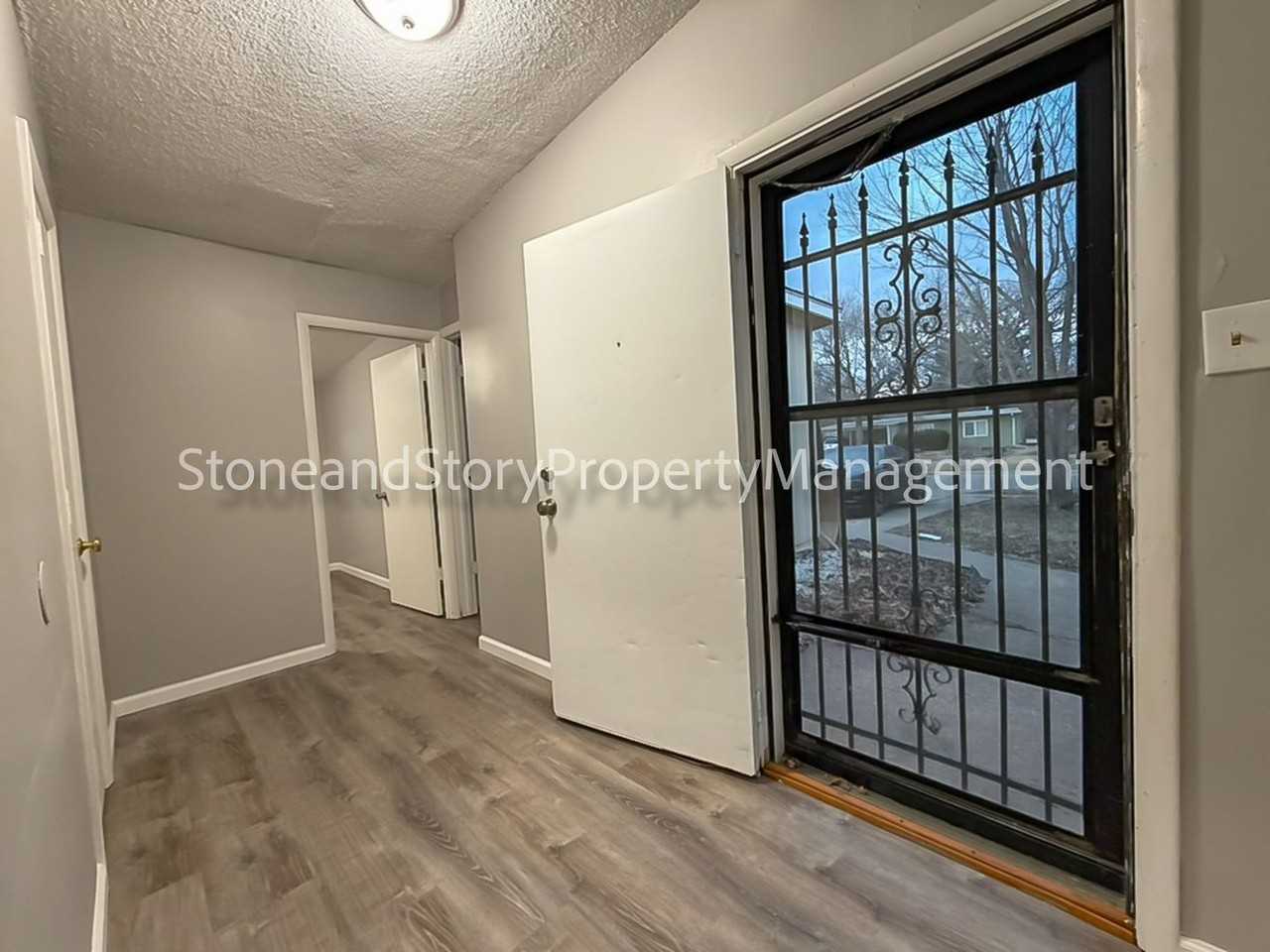 2913 Sw Twilight Dr - Photo 4 of 18